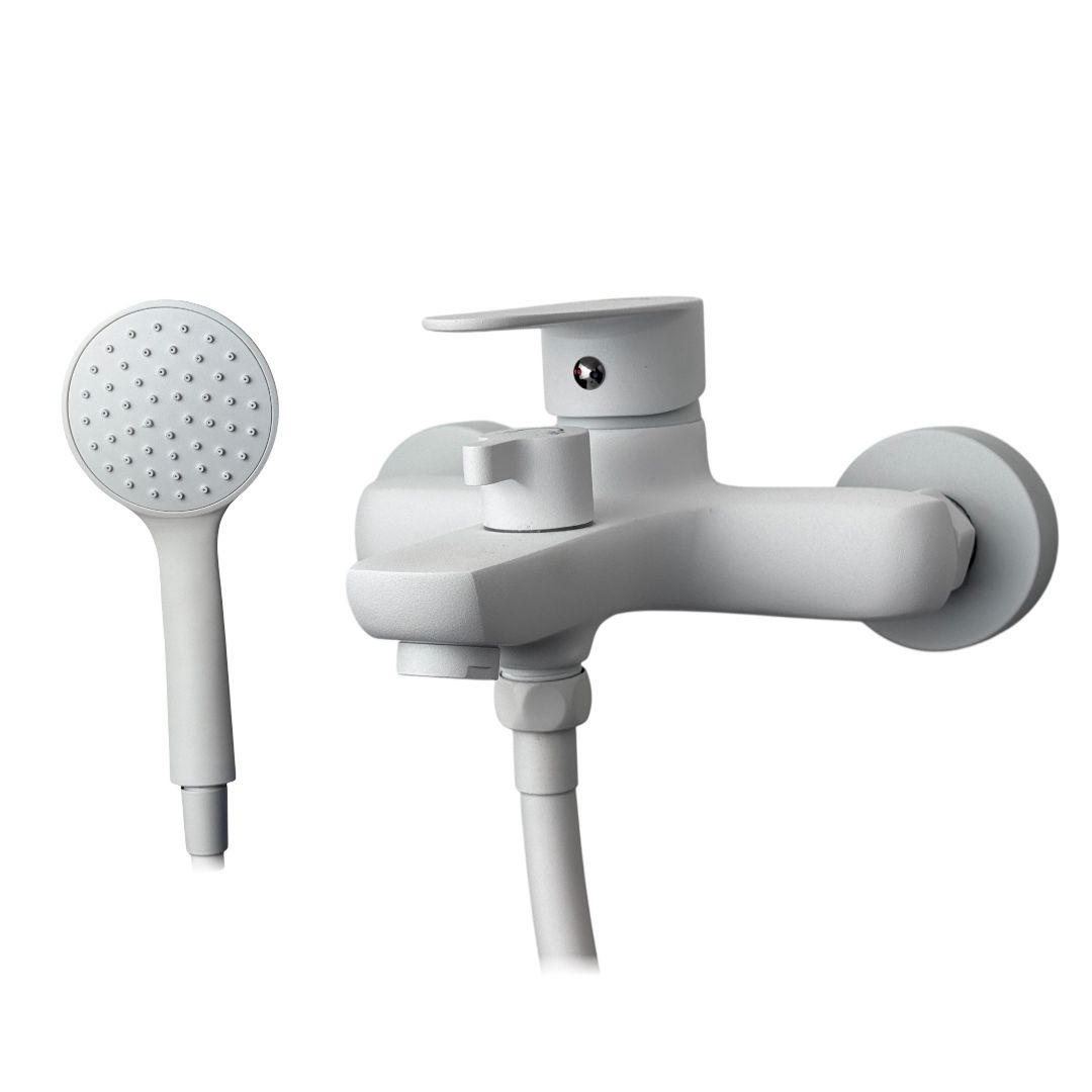 Смеситель для ванны VEROSA SV-06-03-W Белый (излив короткий., картридж D35, держатель, шланг, лейка)